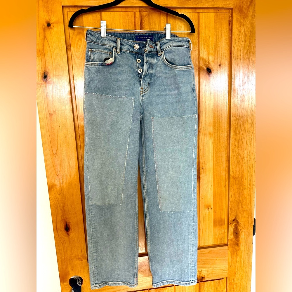 Scotch and soda size 26 with distressed patches with pink stitching